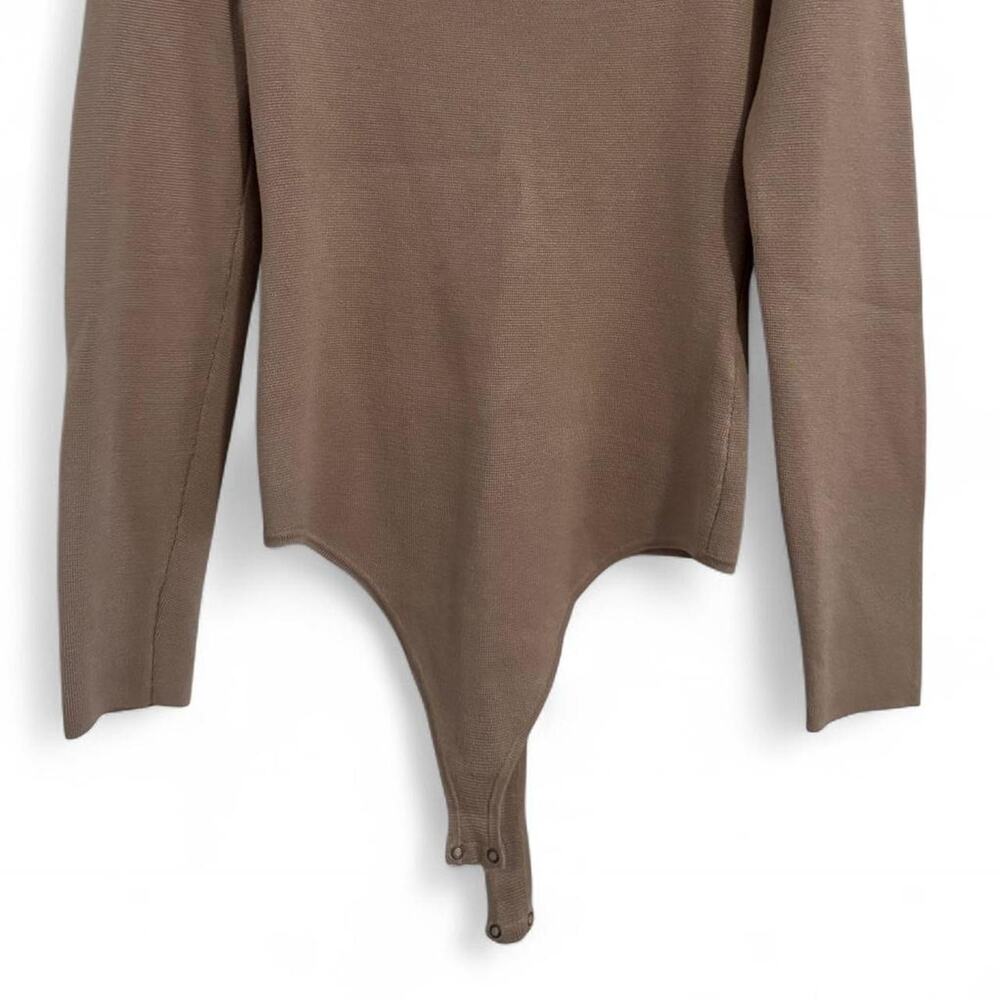Taupe scallop neck sweater abercrombie - Picture 4 of 4